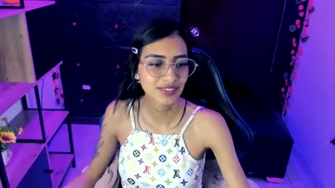 karlaslutskinny__ online show from July 30, 9:48 pm
