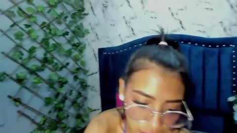 karlaslutskinny__ online show from June 27, 10:16 pm