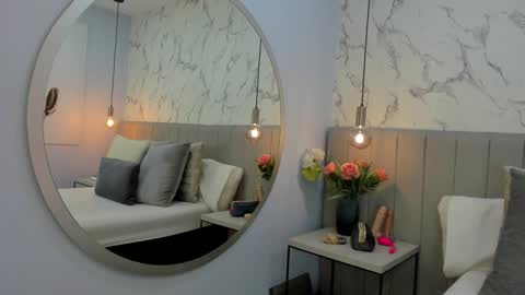 karlla_brown online show from September 19, 3:38 pm