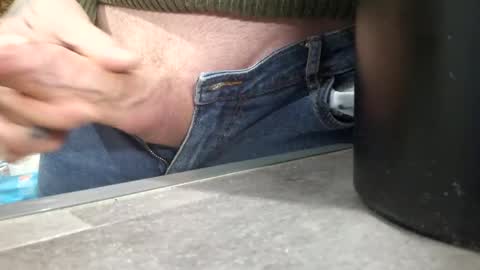 Snapshot of karlmeirio chatting on February 10, 2:26 pm Daddy Karl online show from February 10, 2:26 pm