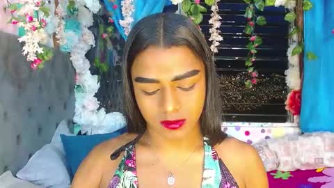 Snapshot of karly_coffe chatting on September 11, 10:27 am KARLY.  online show from September 11, 10:27 am