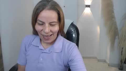 KARLYE online show from December 16, 1:35 am