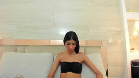  KAROL LEWIS  online show from October 9, 11:59 am