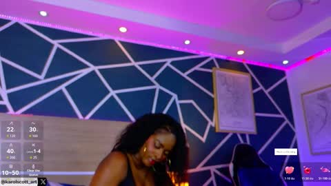 KAROL SCOTT online show from October 20, 8:14 pm