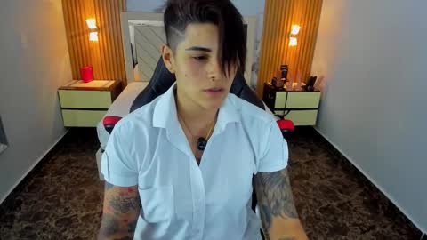 Karol and Luna online show from February 19, 8:19 pm