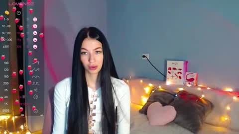 Snapshot of karolina_hottie_ chatting on September 11, 2:46 am Kira online show from September 11, 2:46 am