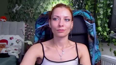 karoline121 online show from January 8, 10:04 pm