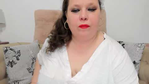 KarolineJoyy online show from March 1, 7:40 pm