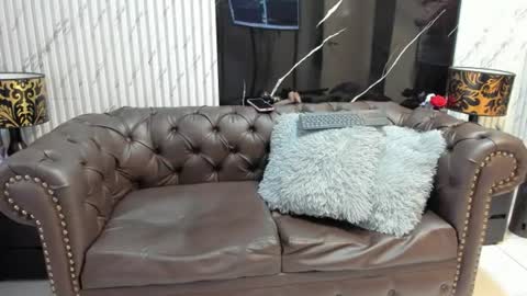 My name is  Miss Karol online show from July 27, 11:40 am