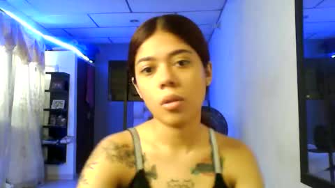 KaroMoon online show from March 15, 5:38 pm