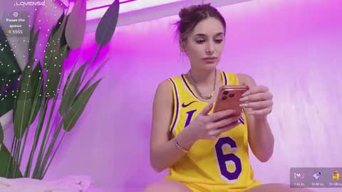 Kasey online show from February 2, 9:22 pm