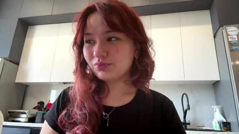 kassieiserman online show from May 18, 8:09 am