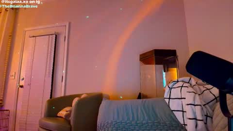 BriannaBrave online show from March 13, 4:27 am