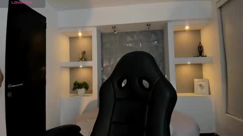 kat_blake online show from February 18, 5:40 am