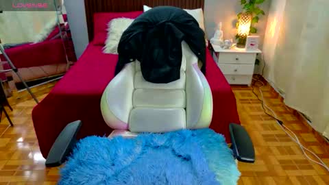 kate online show from November 15, 10:44 pm