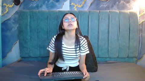 Katalina online show from February 24, 3:37 pm