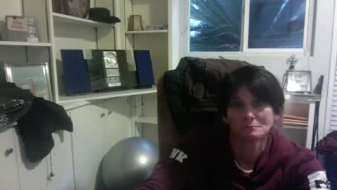 Snapshot of katbrake chatting on March 1, 9:26 pm sexykat online show from March 1, 9:26 pm