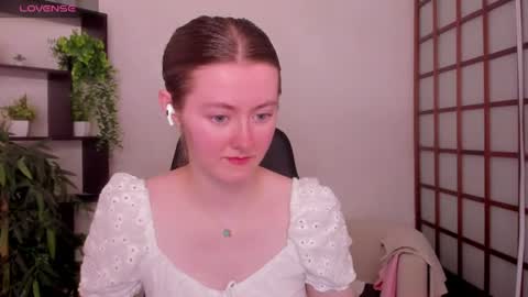 Kate online show from July 2, 3:04 am