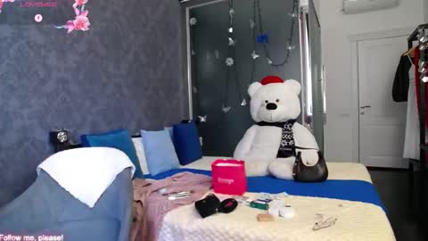 .Be kind and gentle with me and I will do my best for you.   online show from September 10, 12:17 pm