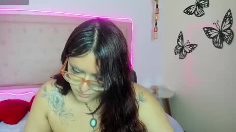 kate online show from November 15, 6:04 am