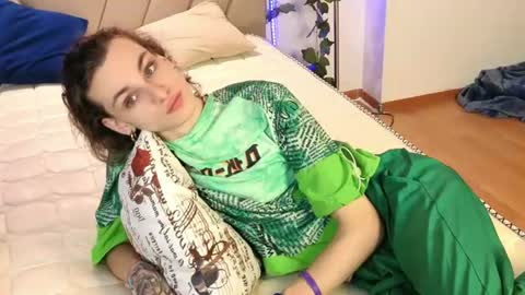 kate_sparkl online show from August 2, 11:39 pm