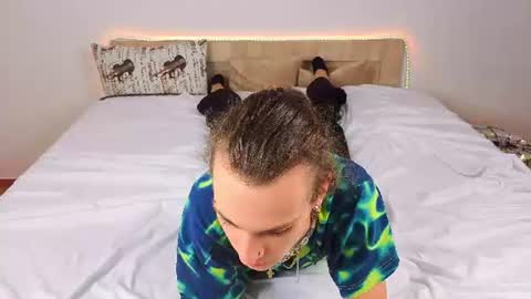 kate_sparkl online show from June 27, 7:09 pm