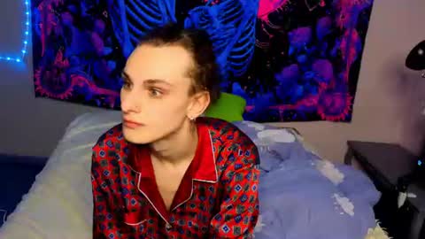 kate_sparkl online show from July 18, 7:16 pm