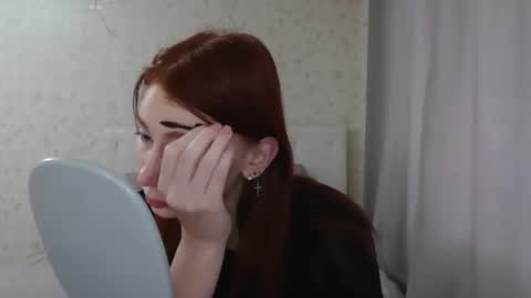 Snapshot of katekalen chatting on October 19, 11:59 am Kate Bunny online show from October 19, 11:59 am