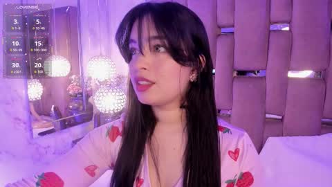 Snapshot of kateleeh_ chatting on September 13, 9:28 pm Kate  online show from September 13, 9:28 pm