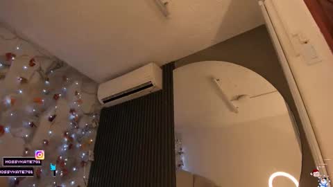 Im Katherine but call me Kate  online show from December 22, 12:34 pm