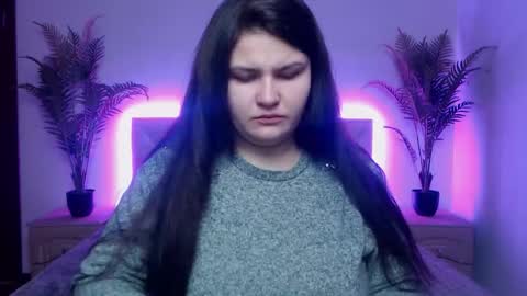 Kate Nils online show from November 13, 1:47 pm