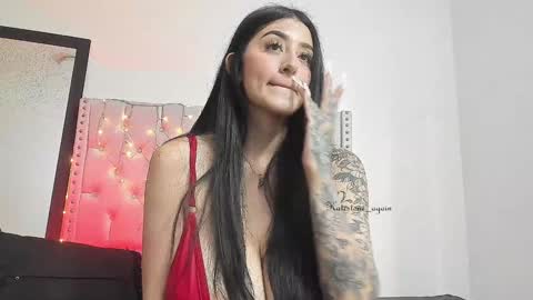 love meeee online show from December 4, 5:45 pm