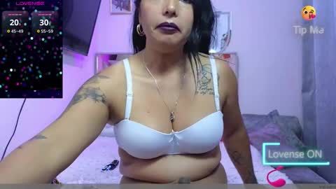 Katia collins online show from November 1, 6:45 am