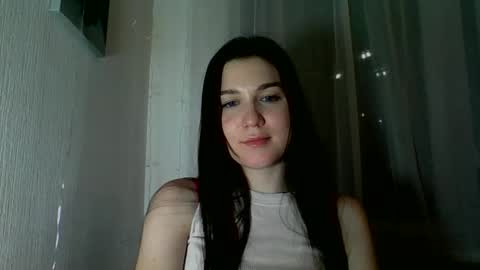 katie_foxi online show from March 8, 12:00 am