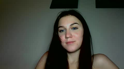 katie_foxi online show from October 18, 8:46 pm
