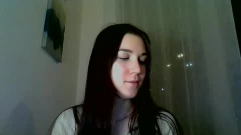 katie_foxi online show from February 20, 6:35 pm