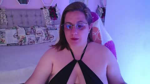 katerin Joness online show from January 24, 8:11 pm