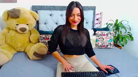 Follow Instagram katikloving online show from March 22, 7:34 am