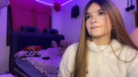 Katleen. online show from December 6, 8:10 am