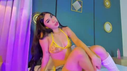K A T   online show from May 14, 1:37 am