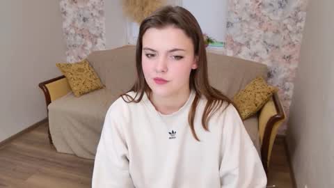 katnotcat online show from November 21, 8:01 am