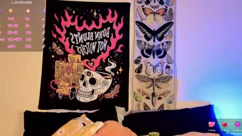 Katrina Ricci online show from November 14, 5:31 am