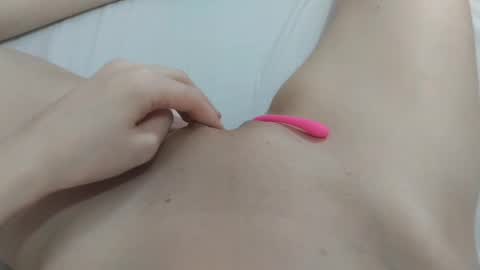 katrina  dont forget to give me thumbs up online show from January 26, 12:33 pm