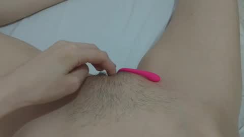 katrina  dont forget to give me thumbs up online show from January 25, 12:27 am