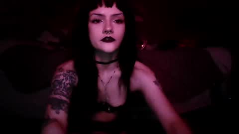 kattattacck online show from May 28, 9:18 am