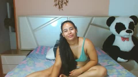 katticloos online show from February 13, 10:18 am