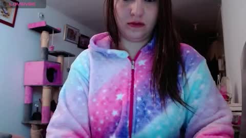 kattie online show from November 8, 4:26 am