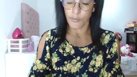 KattleyaGrey online show from March 8, 11:07 pm