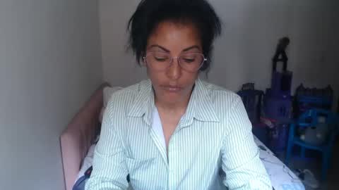 KattleyaGrey online show from July 28, 6:20 pm