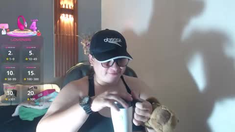 katty online show from March 11, 12:39 pm